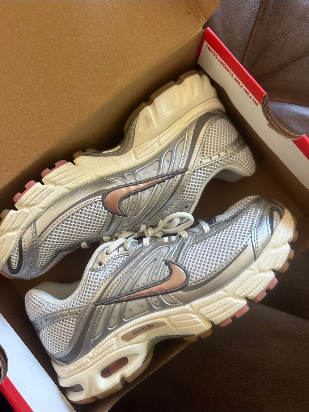 Nike Air Max Moto 2k